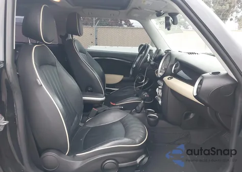 2010 Mini Cooper S из США, поврежденный, VIN WMWMF7C50ATW89549